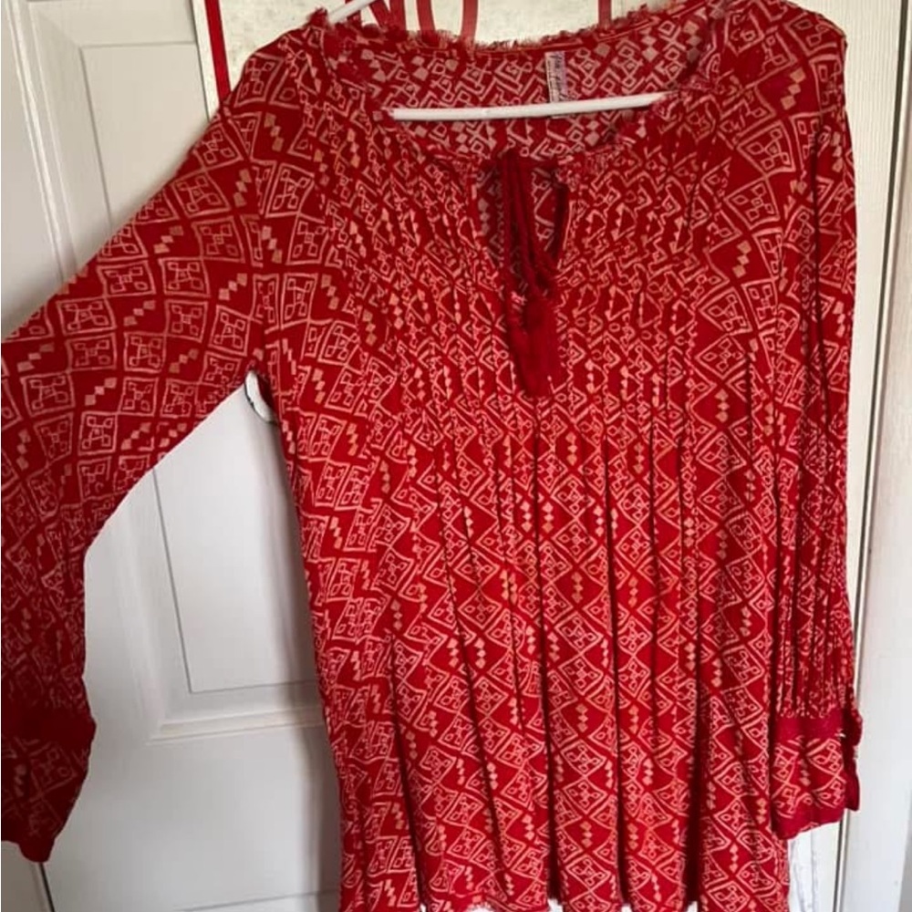 Free People Top!